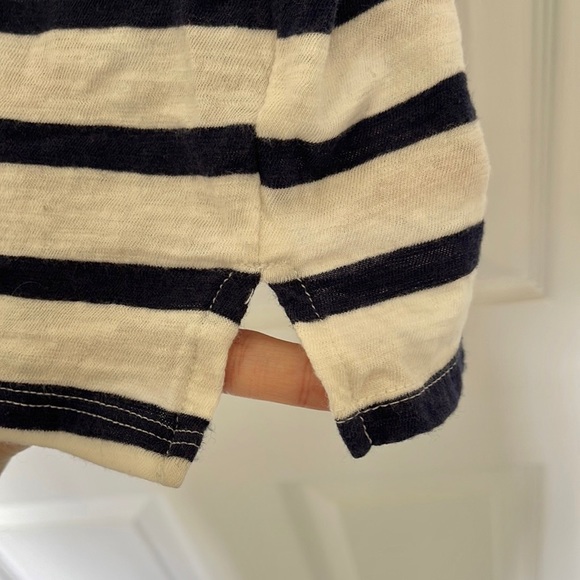 Old Navy striped tee - Picture 4 of 5